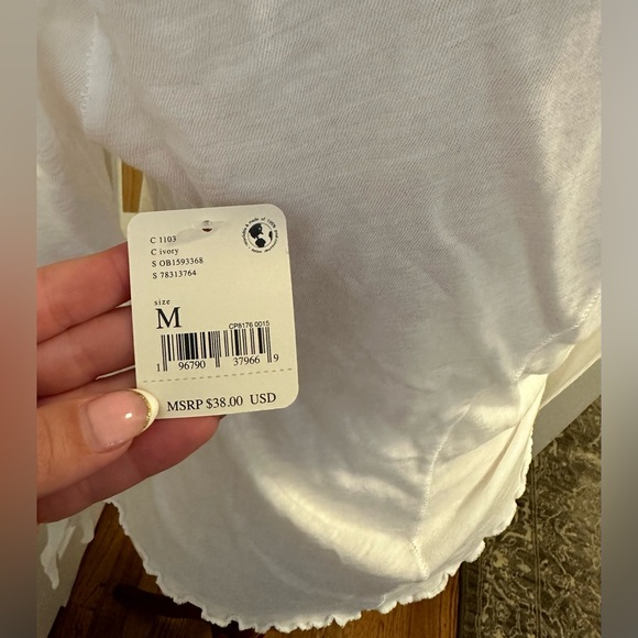 NWT We The Free White Long-Sleeve - Picture 3 of 5